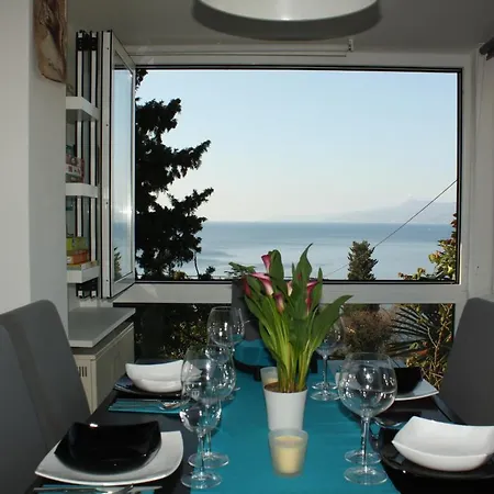 Apartment Family Apt Magnolia - Sea View - Garden - 3 Bedrooms - 2 Bathrooms - 5 Min Walk From Rijeka