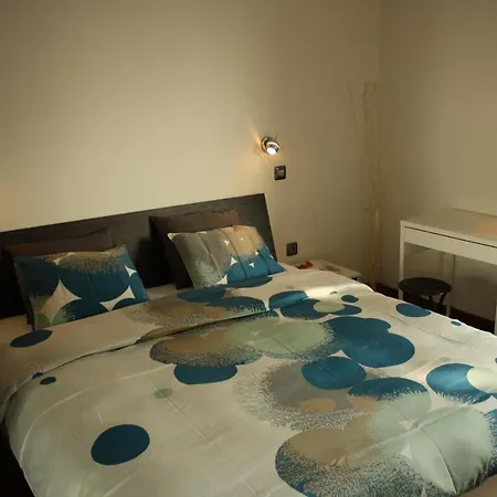 Family Apt Magnolia - Sea View - Garden - 3 Bedrooms - 2 Bathrooms - 5 Min Walk From Apartment