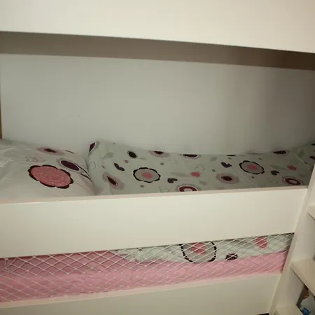 Family Apt Magnolia - Sea View - Garden - 3 Bedrooms - 2 Bathrooms - 5 Min Walk From Apartment Rijeka